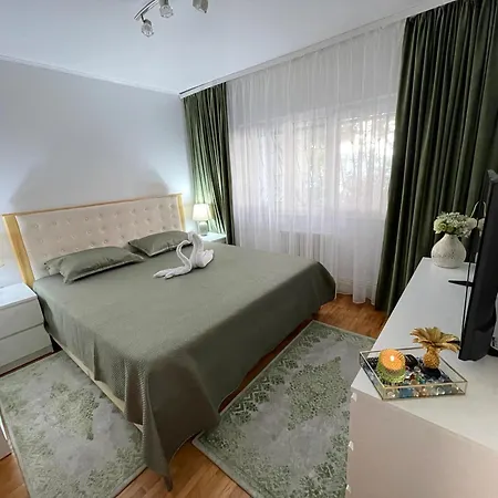 Tanny Zoom Beach Apartment Constanta