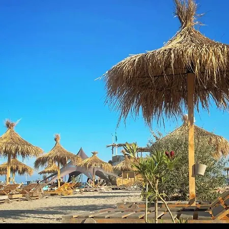 Tanny Zoom Beach Constanta